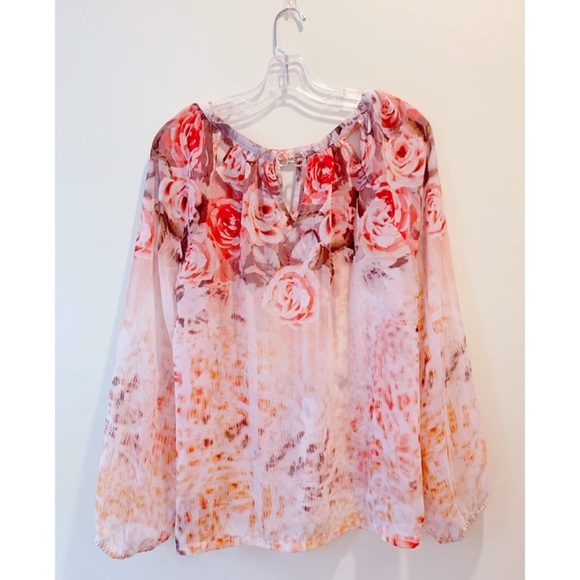 JENNIFER LOPEZ Sz L Chiffon Multi-Floral Top w/ Cutouts at Neckline - Picture 2 of 5
